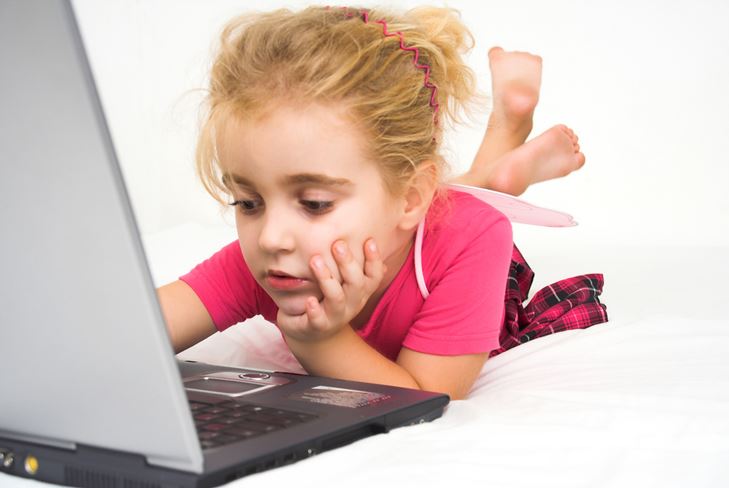 How to find a developing computer game for a child