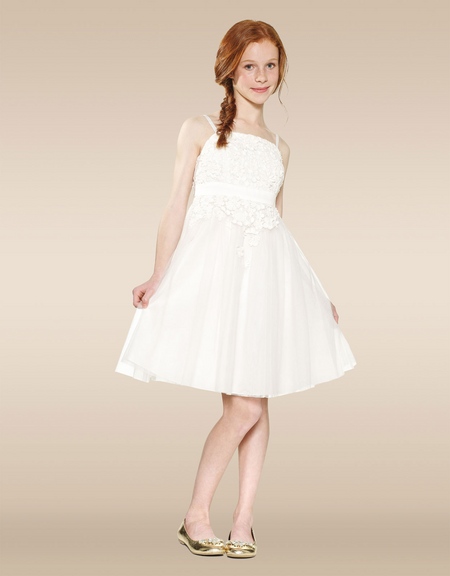 First ball: choose dresses for graduation-2015 in 4 class