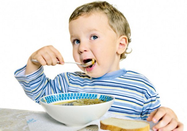 Nutrition of the child in 2 years