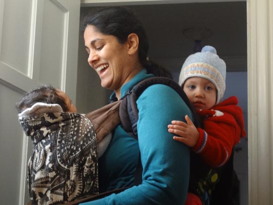To help my mother: how to dress for a child correctly