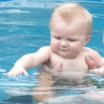 Tempering a child in the summer Tempering a child in the summer