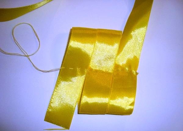 How to make a bow of satin ribbon with your own hands