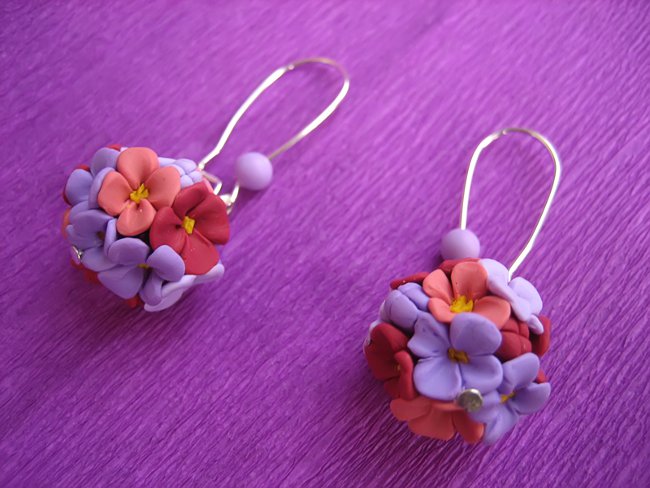 Costume jewelery from polymer clay