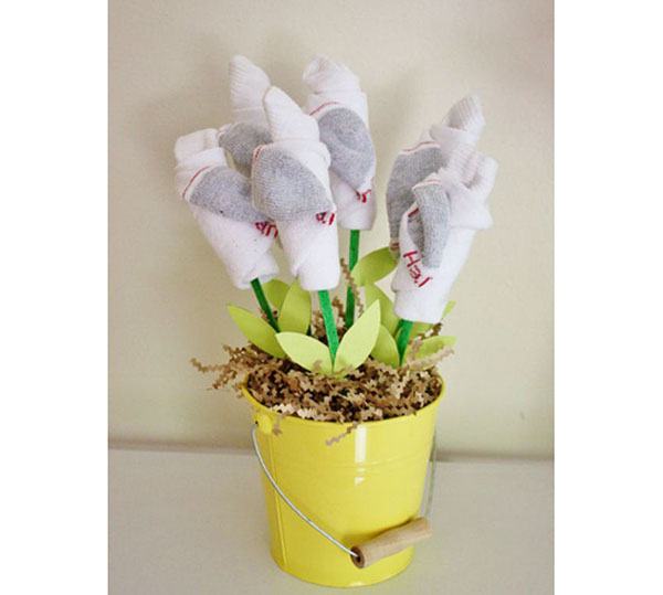 How to make a bouquet of socks for men