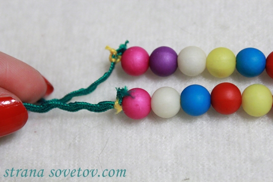 Children's set: bracelet and necklace of ribbons and beads
