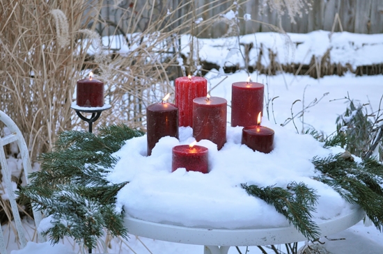 How to decorate a candle with your own hands