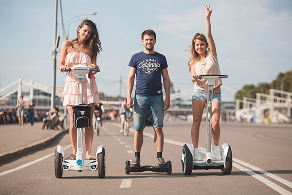 How to ride a gyroscope