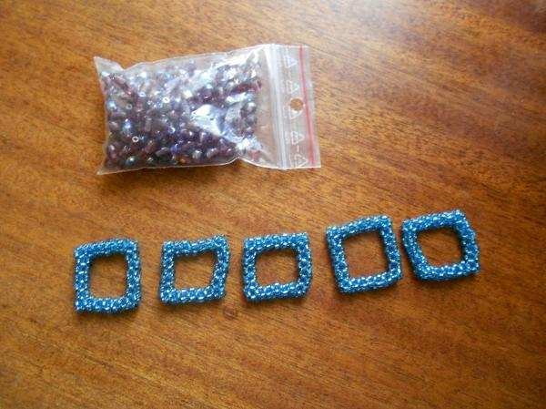 How to Make a Bead Bracelet for Beginners