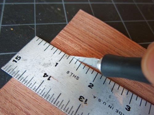 Slice thin plywood and aluminum