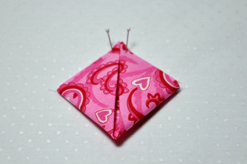 How to make flowers kanzashi from a tissue with their own hands
