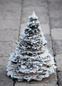 How to make a Christmas tree from paper How to make a Christmas tree from paper