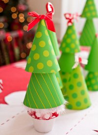 How to make a Christmas tree from paper How to make a Christmas tree from paper