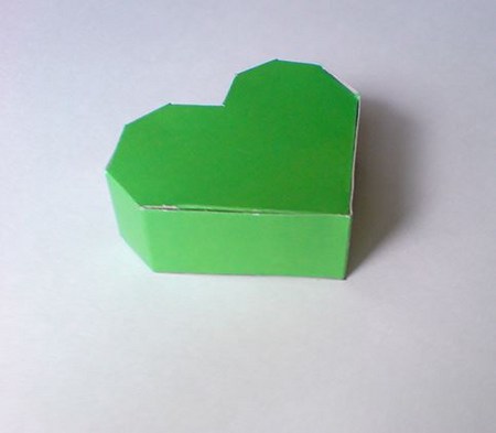 How to make a heart-shaped box with your own hands, a step-by-step master class with a photo