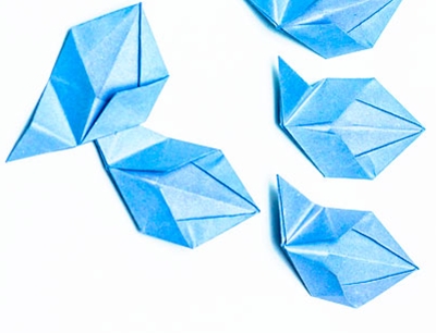 How to make an origami flower with your own hands