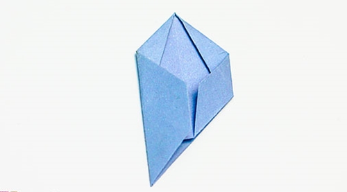 How to make an origami flower with your own hands