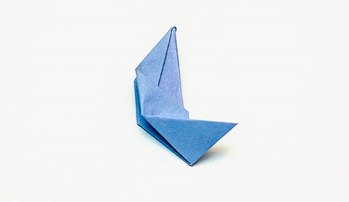 How to make an origami flower with your own hands
