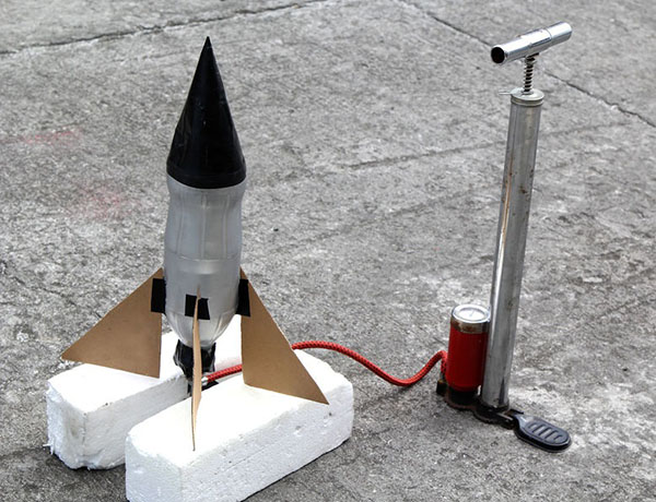 How to make a rocket with your own hands