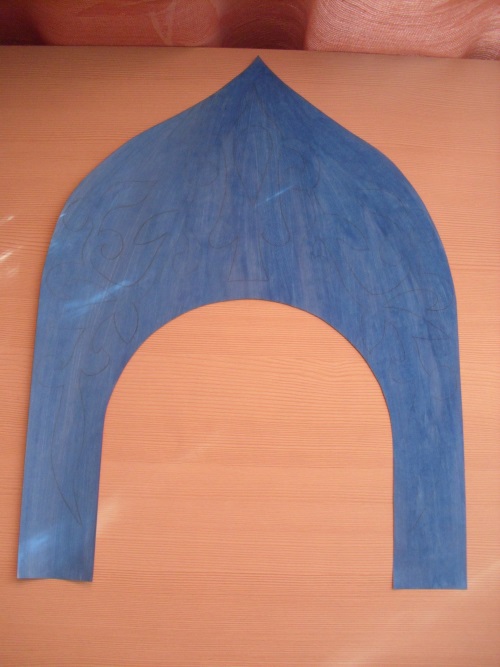 Russian kokoshnik of cardboard