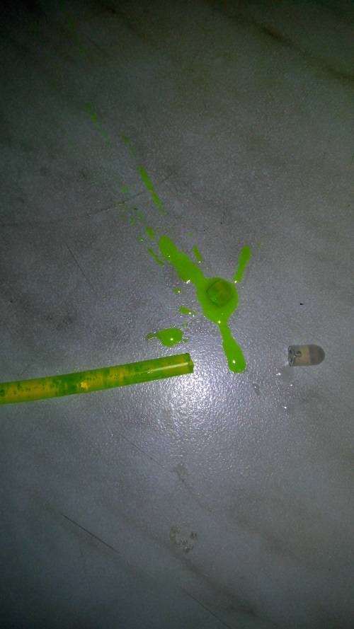 Luminous liquid at home