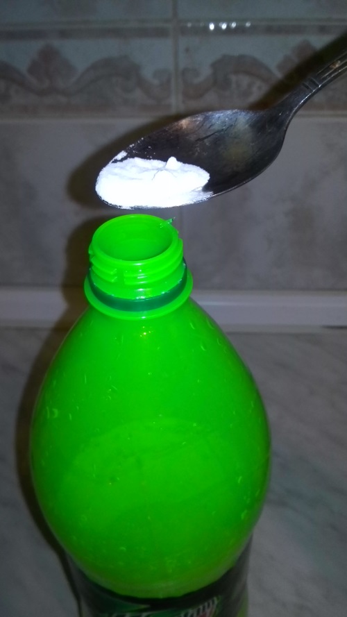 Luminous liquid at home
