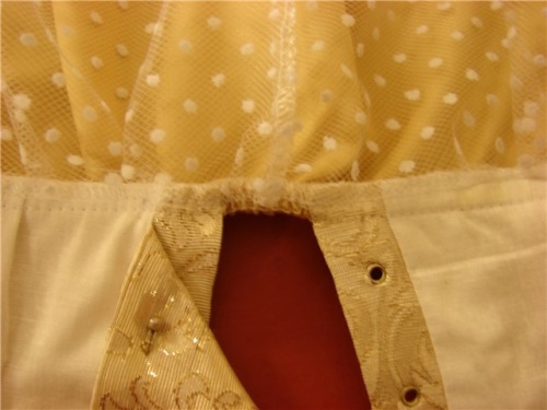 How to sew a dress for a girl for a morning performance