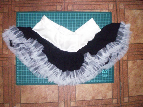 American skirt with your own hands