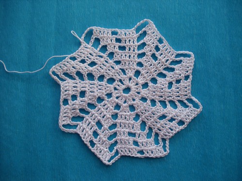 How to tie a fishnet summer vest with a crochet. Master class on crocheting a summer vest