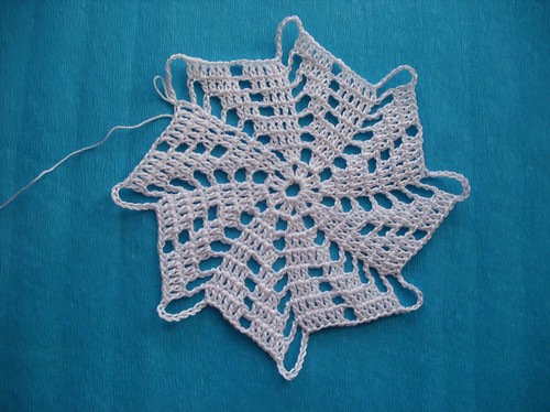 How to tie a fishnet summer vest with a crochet. Master class on crocheting a summer vest
