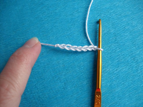 How to tie a fishnet summer vest with a crochet. Master class on crocheting a summer vest