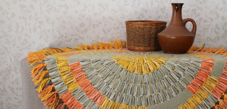 How to tie a rug to a crochet chair - circuits and video
