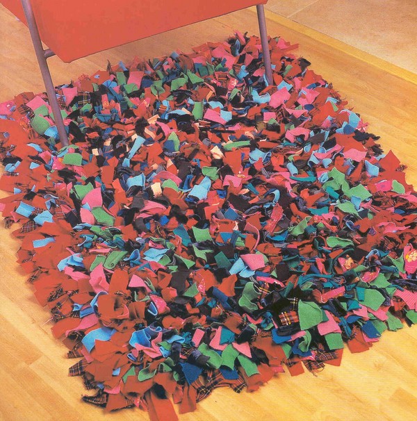 How to tie a rug to a crochet chair - circuits and video
