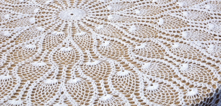 Openwork tablecloth crocheted