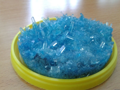 How to grow a crystal from salt at home