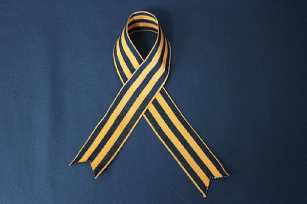 How to beautifully tie a St. George ribbon: the best ways with a photo