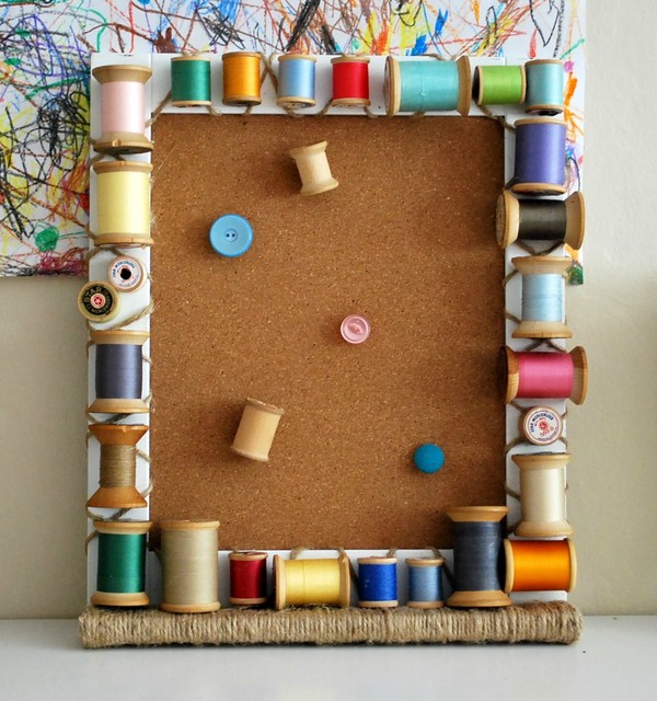 Cardboard frame with your own hands: original ideas for decorating the house