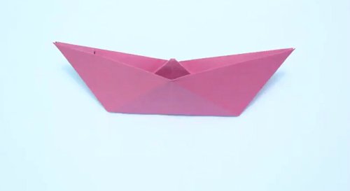A paper boat made from paper, the scheme