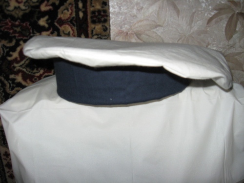 The sailor's suit with his own hands for his son or daughter