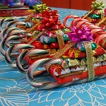 New Year's gift wrapping for sweets by own hands Beautiful and original New Year's packaging for sweets