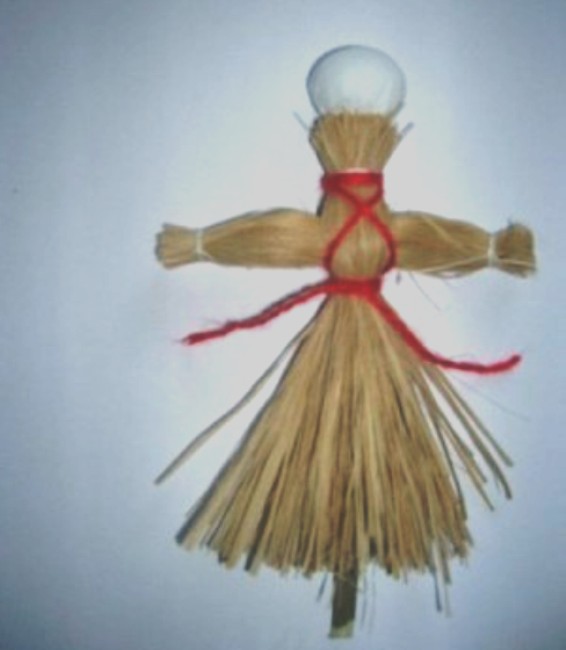We make the Maslenitsa doll with our own hands.