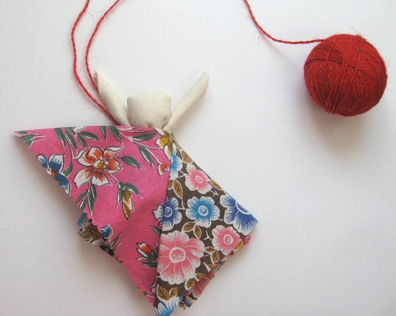 We make the Maslenitsa doll with our own hands.