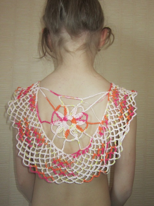Summer top for girl crochet