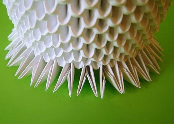 How to make a swan origami from modules - step by step instruction with photos and videos