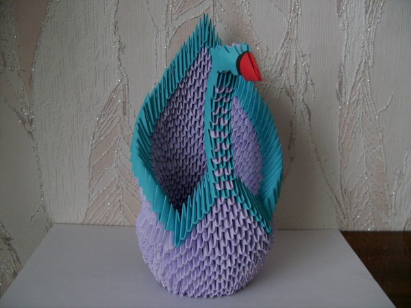 How to make a swan origami from modules - step by step instruction with photos and videos