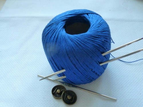 Men's summer gloves without fingers with knitting needles