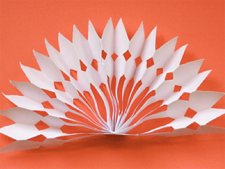 New Year's paper crafts