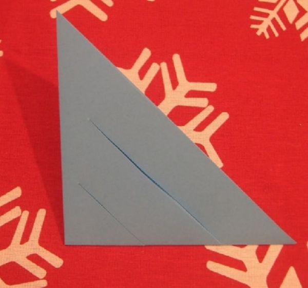 Beautiful snowflakes for the New Year of 2017 with their own hands of paper - diagrams and photos in stages. Master classes for children on large snowflakes in origami technique