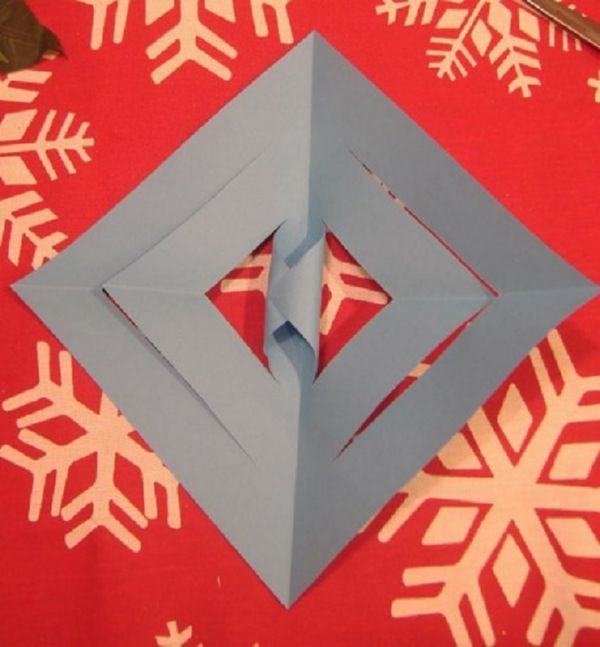 Beautiful snowflakes for the New Year of 2017 with their own hands of paper - diagrams and photos in stages. Master classes for children on large snowflakes in origami technique