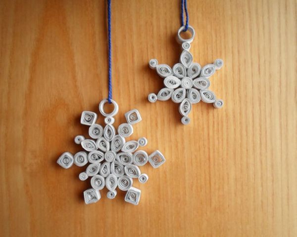 Beautiful snowflakes for the New Year of 2017 with their own hands of paper - diagrams and photos in stages. Master classes for children on large snowflakes in origami technique