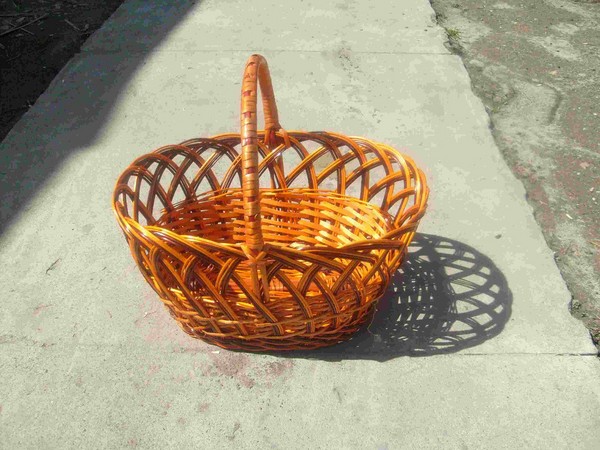 Weave baskets step by step