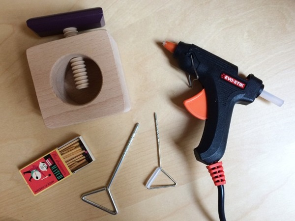 Crafts from chestnuts on the theme of Autumn